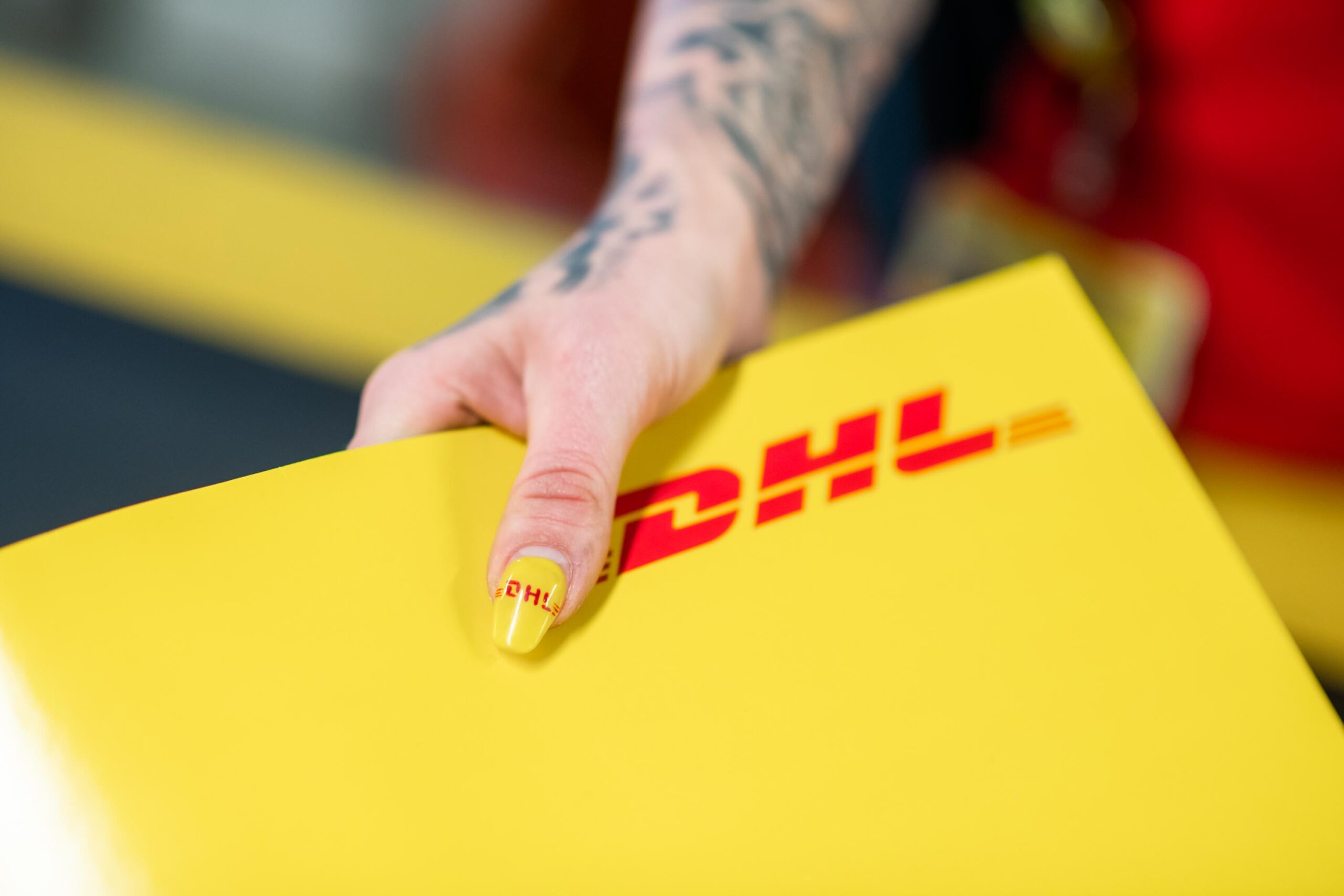 DHL nada